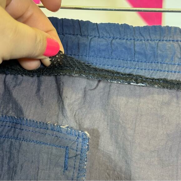 Big Dog, Vintage Men's Gray Swim Shorts. Size XL. Mesh lining was cut out. - Picture 7 of 7